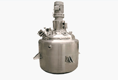 Water bathing gelatin melting tank